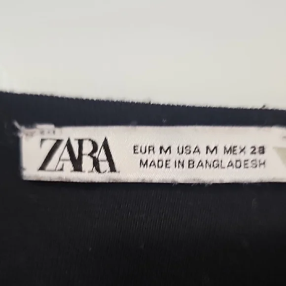 Zara Black Crop Top - Picture 2 of 3